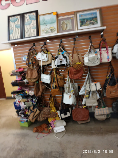 Thrift Store «Island Thrift», reviews and photos, 1770 Middle Country Rd, Selden, NY 11784, USA