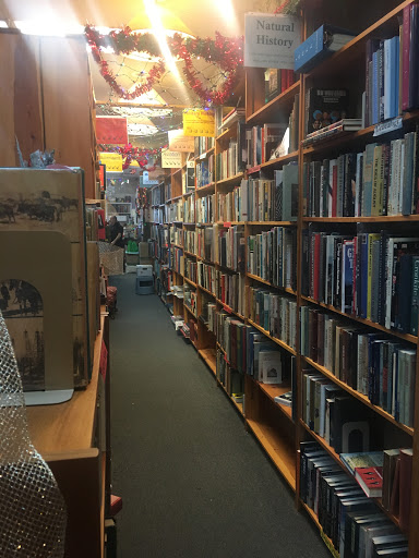 Used Book Store «Book Corner Tampa Bay», reviews and photos, 728 W Lumsden Rd, Brandon, FL 33511, USA