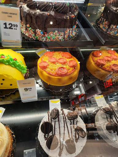 Grocery Store «Meijer», reviews and photos, 1355 N Lexington-Springmill Rd, Mansfield, OH 44906, USA