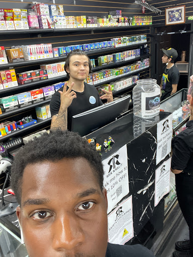 Vaporizer Store «ROCK N ROLL IT SMOKE SHOP», reviews and photos, 2456 FM 1960, Houston, TX 77068, USA