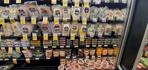 Grocery Store «Tom Thumb», reviews and photos, 612 Grapevine Hwy, Hurst, TX 76054, USA