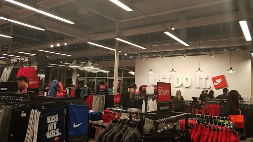 Clothing Store «Nike Factory Store», reviews and photos, 2910 W Loop 289 #805, Lubbock, TX 79407, USA