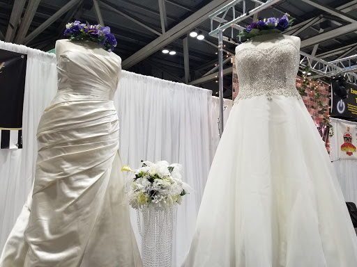 Bridal Shop «Divas Closet Bridal Boutique», reviews and photos, 1034 Merriam Ln, Kansas City, KS 66103, USA