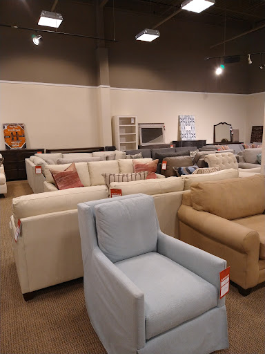 Furniture Store «Bassett Home Furnishings», reviews and photos, 12941 Shelbyville Rd, Louisville, KY 40243, USA