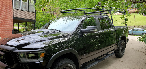 Car Dealer «Turpin Dodge Chrysler Jeep», reviews and photos, 90 John F Kennedy Rd, Dubuque, IA 52002, USA