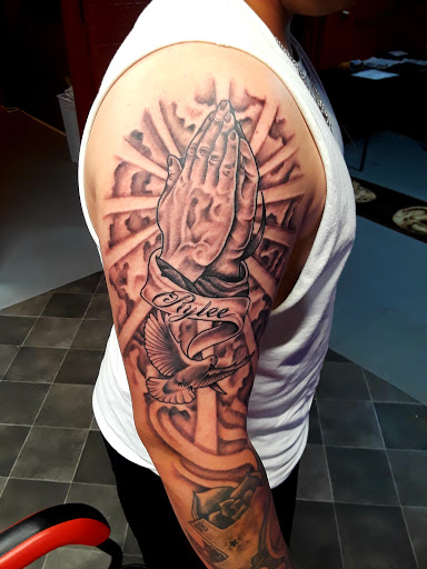 Explore cute finger tattoo ideas, creative tattoo ideas in Abilene, available at A Tattoo Experience by Spaz