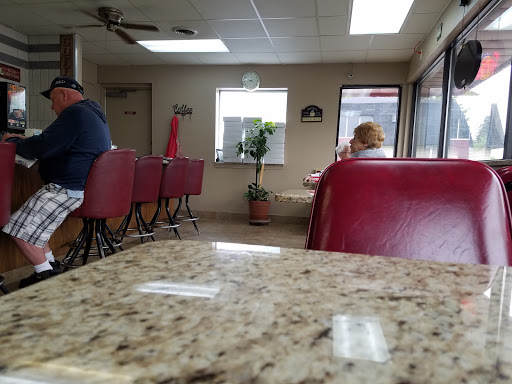 Donut Shop «Donut Castle», reviews and photos, 11831 E 13 Mile Rd, Warren, MI 48093, USA