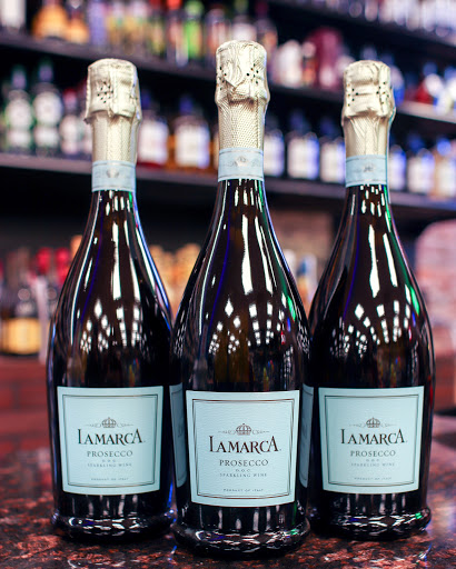 Liquor Store «FERNANDEZ SQUARE LIQUORS», reviews and photos, 342 Broad St, Providence, RI 02907, USA