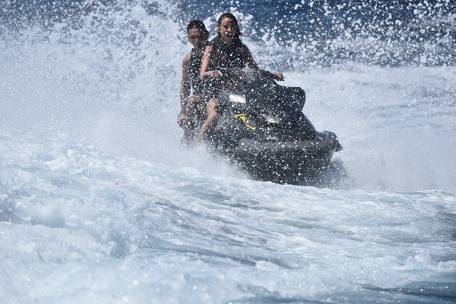 Water Sports Equipment Rental Service «Balboa Water Sports», reviews and photos, 702 E Balboa Blvd, Newport Beach, CA 92661, USA