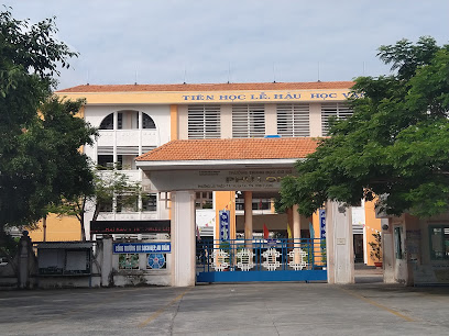 Trường THCS Phú Long