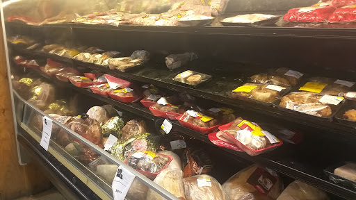 Grocery Store «The Salvage Store Discount Grocery», reviews and photos, 82540 LA-25, Folsom, LA 70437, USA