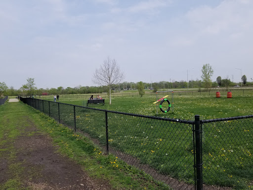 Dog Park «Carol Stream Bark Park», reviews and photos, 280 Kuhn Rd, Carol Stream, IL 60188, USA