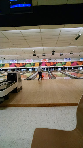 Bowling Alley «Freeway Lanes of Warren», reviews and photos, 2700 Parkman Rd NW, Warren, OH 44485, USA