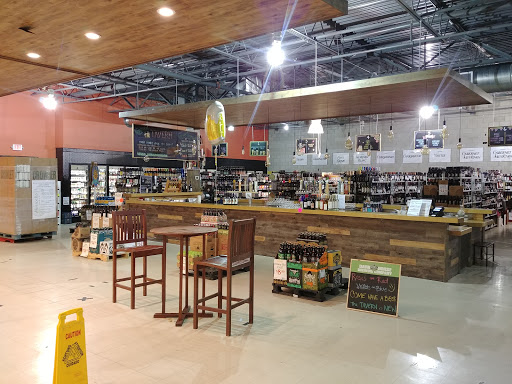 Grocery Store «Horrocks Market», reviews and photos, 4455 Breton Rd SE, Kentwood, MI 49508, USA