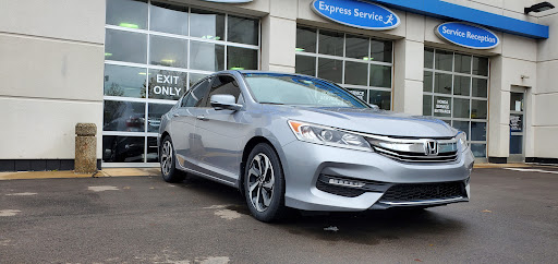 Used Car Dealer «Suburban Honda», reviews and photos, 25100 Haggerty Rd, Farmington Hills, MI 48335, USA