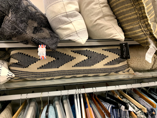 Department Store «Marshalls & HomeGoods», reviews and photos, 4950 Hadley Center Dr, South Plainfield, NJ 07080, USA