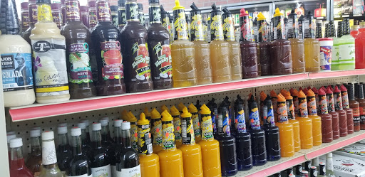 Grocery Store «Lucky J Market», reviews and photos, 1285 E Prince Rd, Tucson, AZ 85719, USA