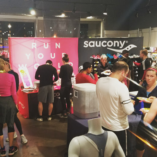 Running Store «Fleet Feet Green Hills», reviews and photos, 3900 Hillsboro Pike #18, Nashville, TN 37215, USA