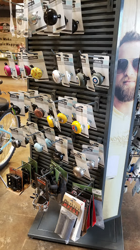 Bicycle Store «Jax Bicycle Center», reviews and photos, 410 Main St, Huntington Beach, CA 92648, USA