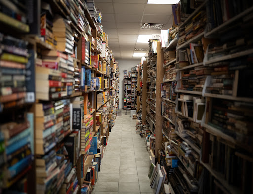 Used Book Store «Book Nook», reviews and photos, 143 Delaware Ave, Glen Burnie, MD 21061, USA