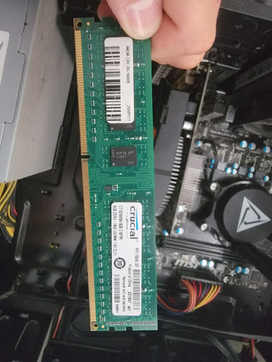 Computer Repair Co., 78370 CA-111 #147, La Quinta, CA 92253, USA, 