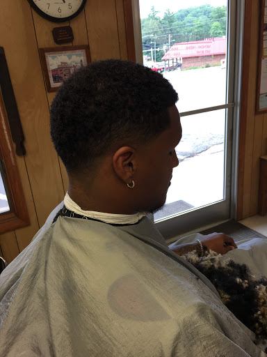 Barber Shop «Johns Barber Shop», reviews and photos, 738 N Main St, Waynesville, NC 28786, USA