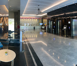 Golden Tulip Essential Makassar photo