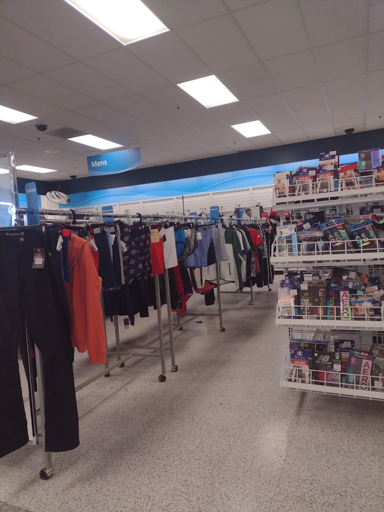 Shopping mall in Auburn California, Crossroads Shopping Center