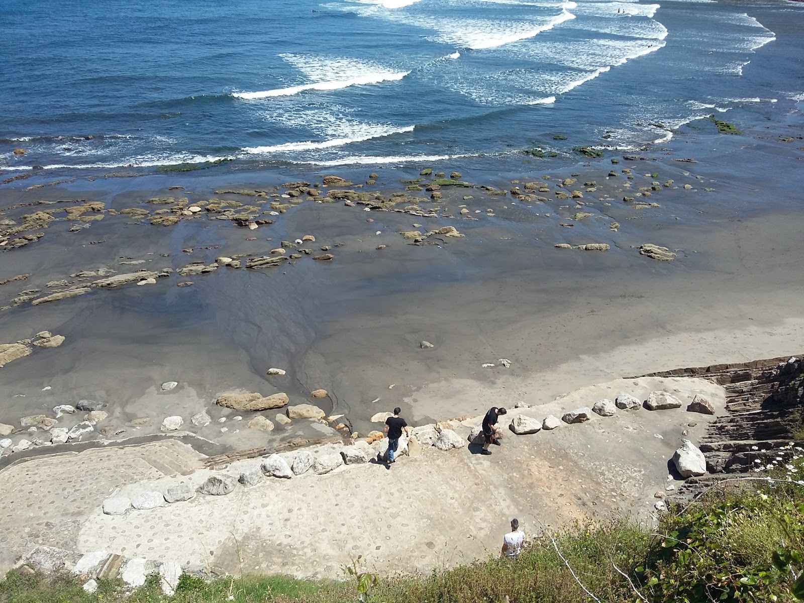 Zdjęcie Playa de Arnao - popularne miejsce wśród znawców relaksu