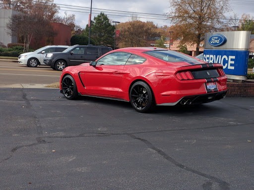 Car Dealer «Landers Ford», reviews and photos, 2082 W Poplar Ave, Collierville, TN 38017, USA