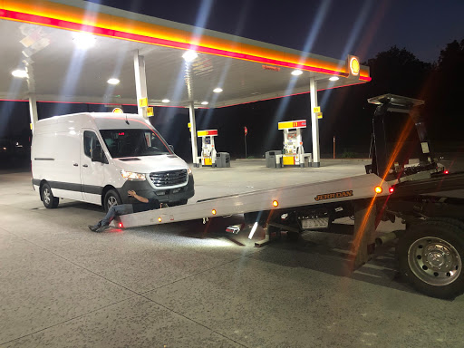 Auto Repair Shop «ZZ AUTO SERVICE CENTER & PRE OWNED AUTO SALES LLC», reviews and photos, 874 Cheshire Rd, Bunker Hill, WV 25413, USA