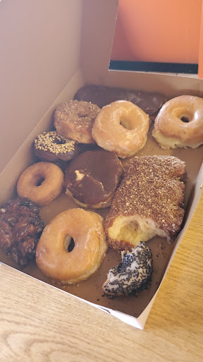 Donut Shop «The Original Rainbow Donuts», reviews and photos, 15834 N Cave Creek Rd, Phoenix, AZ 85032, USA