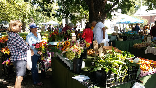 Produce Market «Douglass Loop Farmers Market», reviews and photos, 2005 Douglass Blvd, Louisville, KY 40205, USA