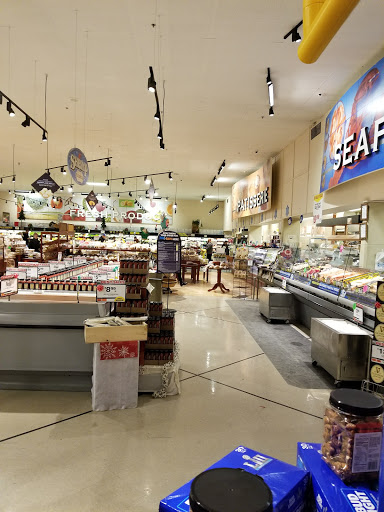 Supermarket «Big Y», reviews and photos, 772 N Main St, West Hartford, CT 06117, USA