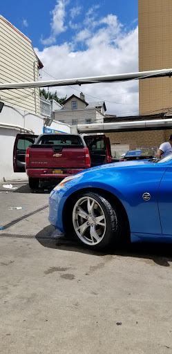 Flores Car Wash en Jersey City