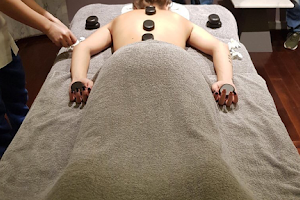 Six sense Spa image