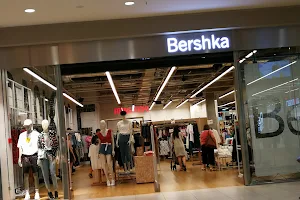 Bershka image