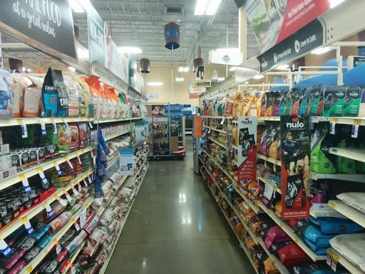 Pet Supply Store «PetSmart», reviews and photos, 601 Centerview Blvd, Kissimmee, FL 34741, USA