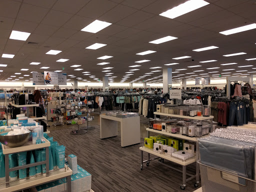 Department Store «Nordstrom Rack East Bay Bridge Shopping Center», reviews and photos, 3839 Emery St, Emeryville, CA 94608, USA