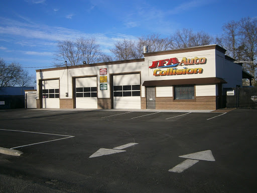 Auto Repair Shop «Jfa Auto Body Collision & Towing», reviews and photos, 1301 Artic Ave, Bohemia, NY 11716, USA