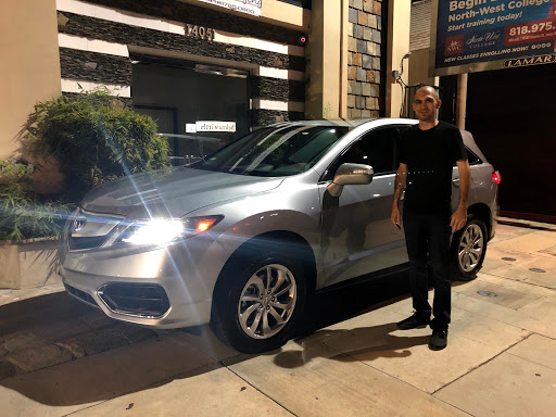 LUSNAK MOTORS AUTO SALES & LEASING image