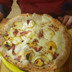 Photo n°1 de l'avis de Giuseppe.l fait le 29/10/2019 à 07:25 sur le  Pizzuo’ à Giuliano di Roma