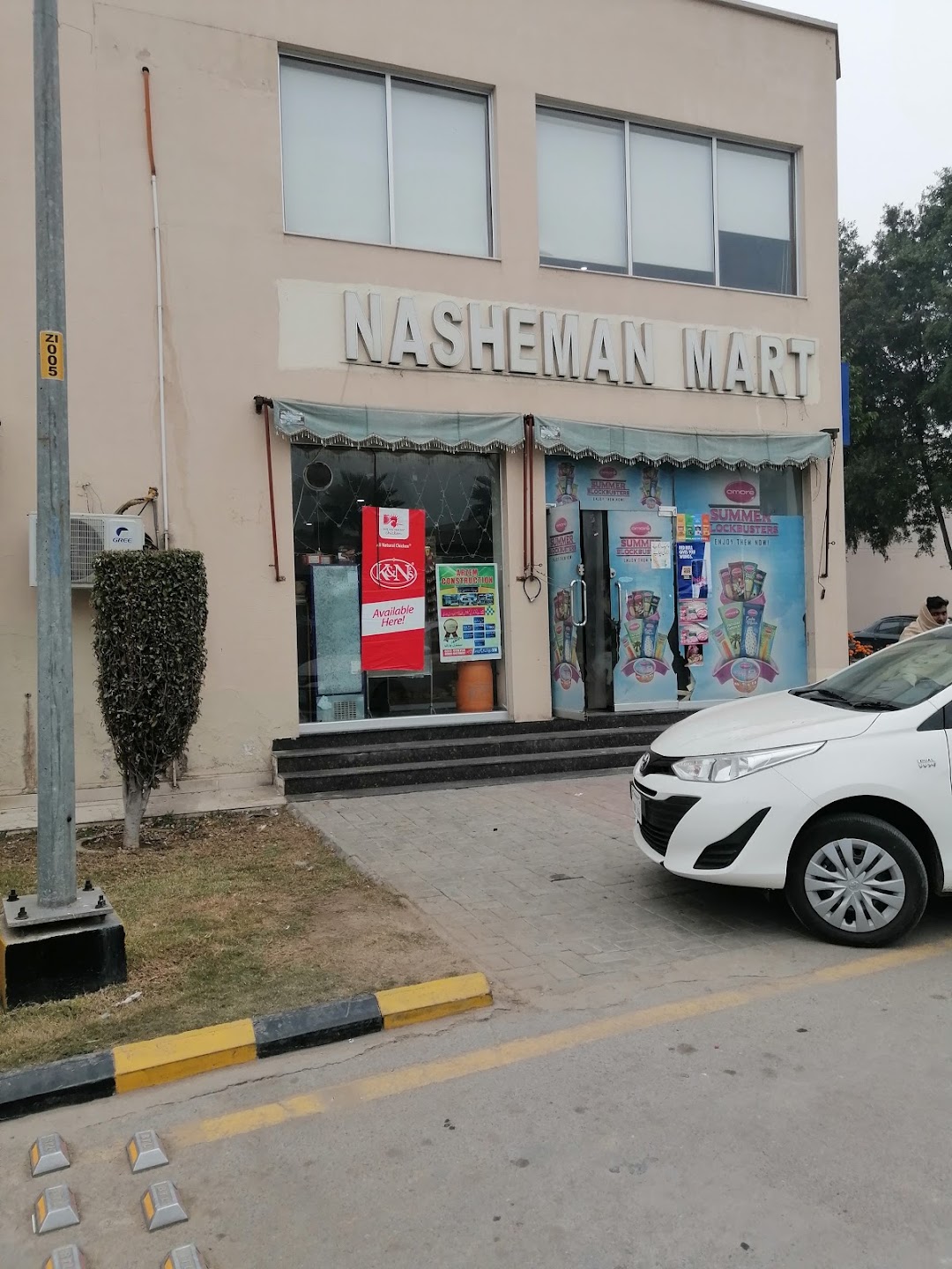 Nasheman Mart