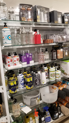 Department Store «HomeGoods», reviews and photos, 43635 W Oaks Dr, Novi, MI 48377, USA