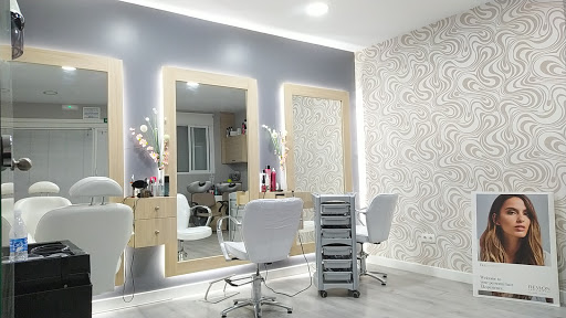 Peluquería y Estética Luz en TorreCillas de laTiesa, Cáceres‎