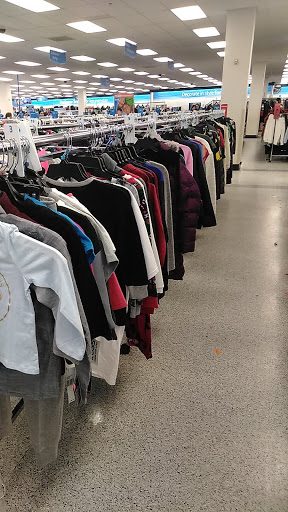 Clothing Store «Ross Dress for Less», reviews and photos, 3500 East-West Hwy, Hyattsville, MD 20782, USA