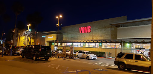 Grocery Store «Vons», reviews and photos, 710 Broadway, Santa Monica, CA 90401, USA