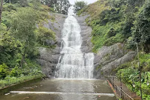 Silver cascade falls image