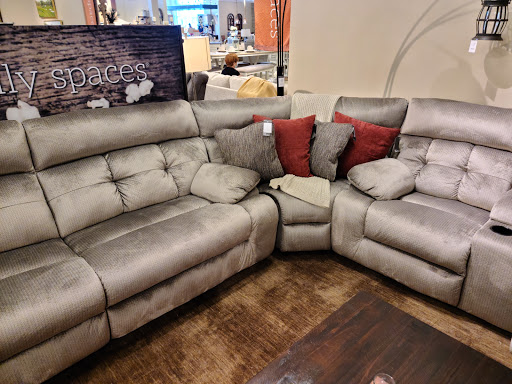 Furniture Store «Ashley HomeStore», reviews and photos, 2915 N Dale Mabry Hwy, Tampa, FL 33607, USA
