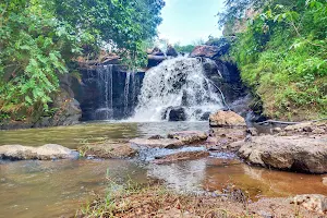 Rarha Waterfall image